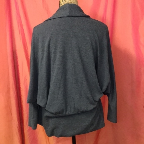OATT Women’s Open Front Cardigan Gray Size S Waterfall With Dolman Sleeves - Picture 6 of 12
